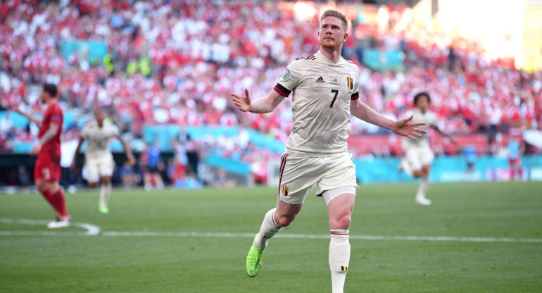 Festejo de Bélgica ante Dinamarca por la Eurocopa, REUTERS