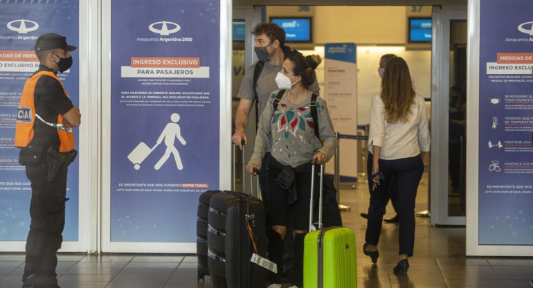 Argentinos regresando del exterior, pandemia de coronavirus, NA