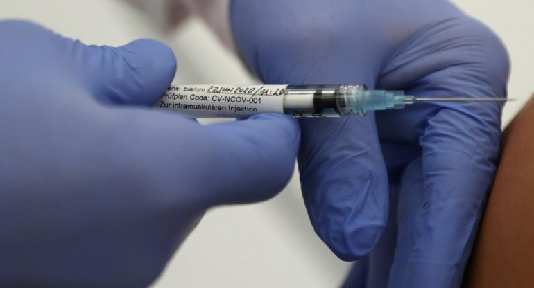 Coronavirus, vacunas, Reuters