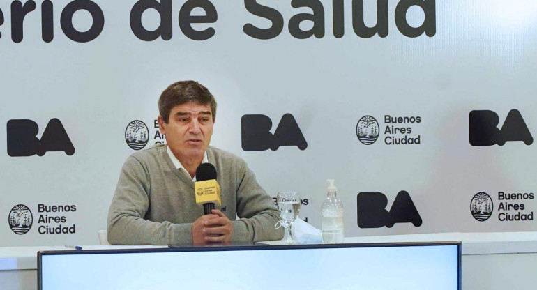 Fernán Quirós, ministro de Salud de la Ciudad, NA
