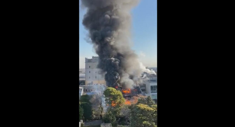 Incendio en la planta de cervecería de Quilmes, foto captura de video