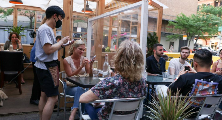 Restaurante de Nueva York, Reuters