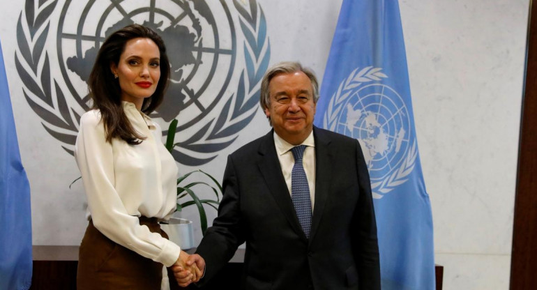 Angelina Jolie con Antonio Guterres en ONU, Reuters