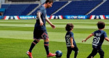 Lionel Messi y sus hijos, foto NA