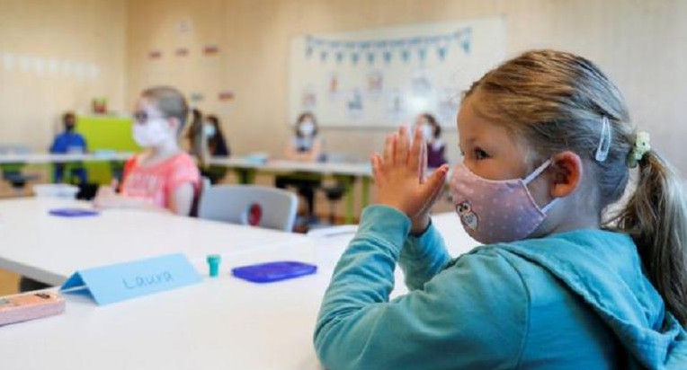 Niños en pandemia, educación, Reuters