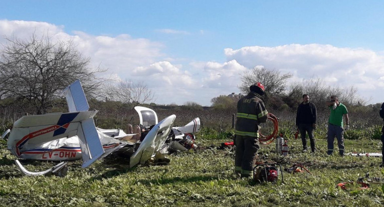 Accidente de una avioneta en Berazategui	