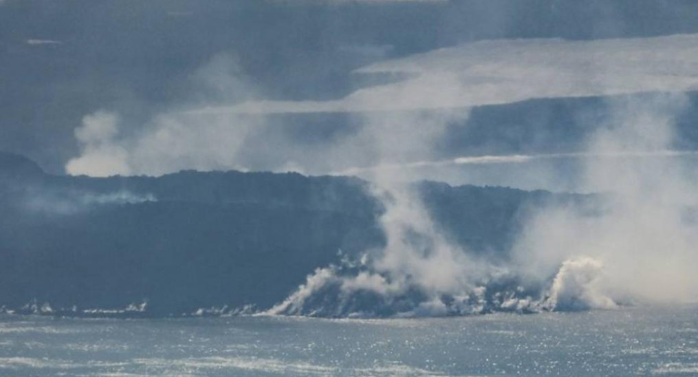 Volcán Cumbre Vieja, Las Palmas, España, lava en el mar, NA