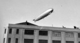 El dirigible nazi Graf Zeppelin sobre la Sedalana en Buenos Aires