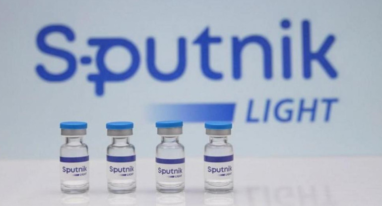 Sputnik V Light, vacuna, Reuters