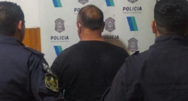 Detienen a un hombre por violencia de género en La Plata