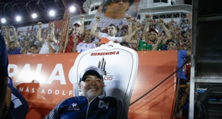 Diego Maradona, Agencia NA