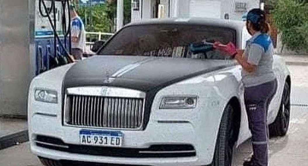 Rolls-Royce de Carlos Tevez