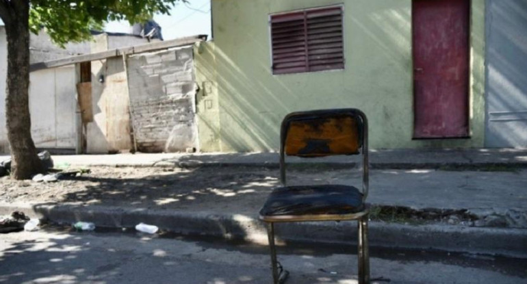 Prendieron fuego una casa en Rosario y tres integrantes de una familia sufrieron quemaduras	