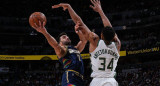 Facundo Campazzo ante Giannis Antetokoumpo en la NBA