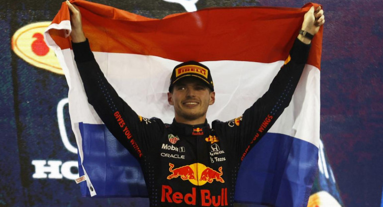 Red Bull Max Verstappen celebra su victoria de F1, Reuters