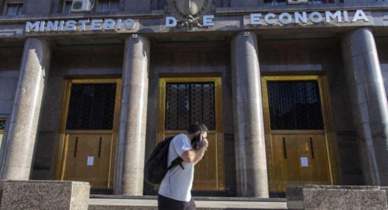 Ministerio de Economía, Argentina, NA