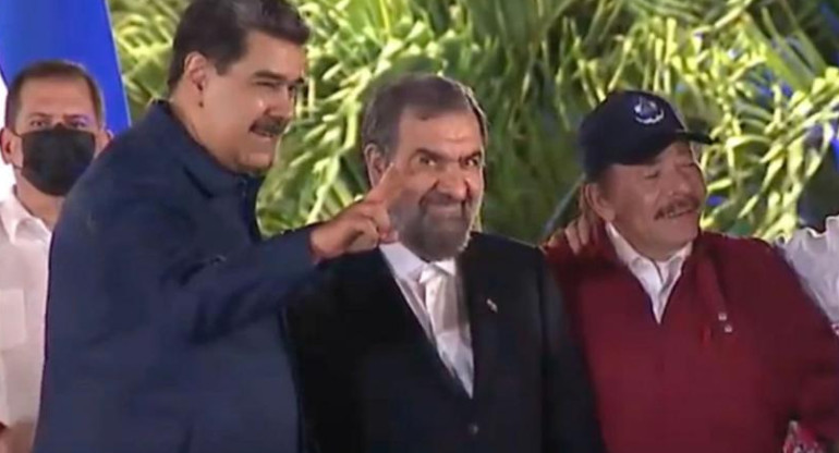 Maduro, Daniel Capitanich y Ortega en el acto de la jura, foto NA