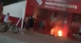 Un hincha de Independiente murió de un balazo en el pecho en medio de una pelea para despejar un piquete	