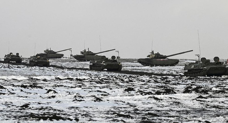 Conflicto entre Rusia y Ucrania, tanques de guerra rusos, Reuters
