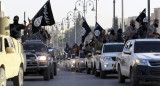 Desfile de combatientes del ISIS en Raqa (Siria) tras la proclamación del califato, a principios del verano de 2014. Foto: gentileza El País