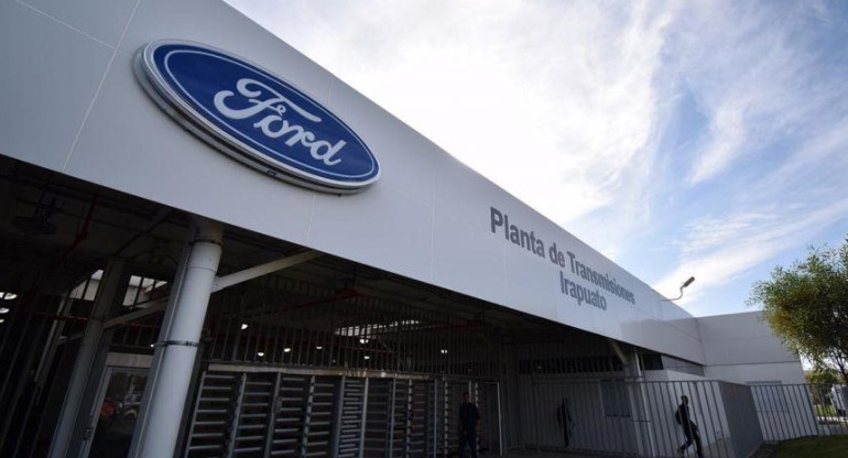 Ford invertirá US$ 20.000 millones en reorganización para autos eléctricos	