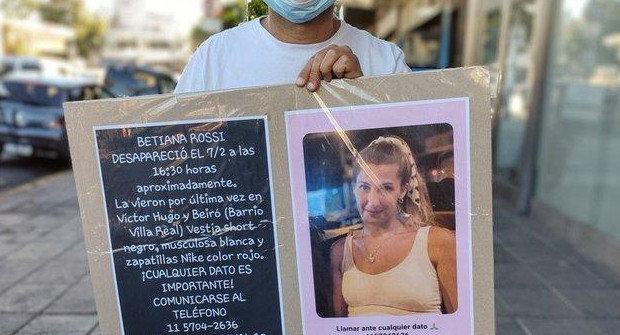 Familiares de Betiana Rossi, desaparecida en Tres de Febrero
