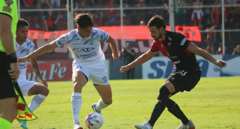 Liga Profesional de Fútbol, Colón vs. Godoy Cruz