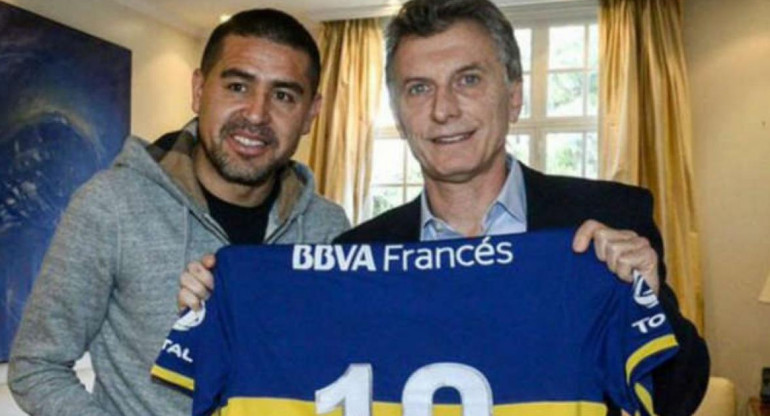 Juan Román Riquelme y Mauricio Macri