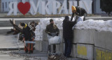 Instalan barricadas en Kiev ante el avance de Rusia. EFE.