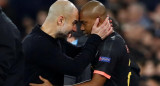 Pep Guardiola y Ferdandinho, Reuters