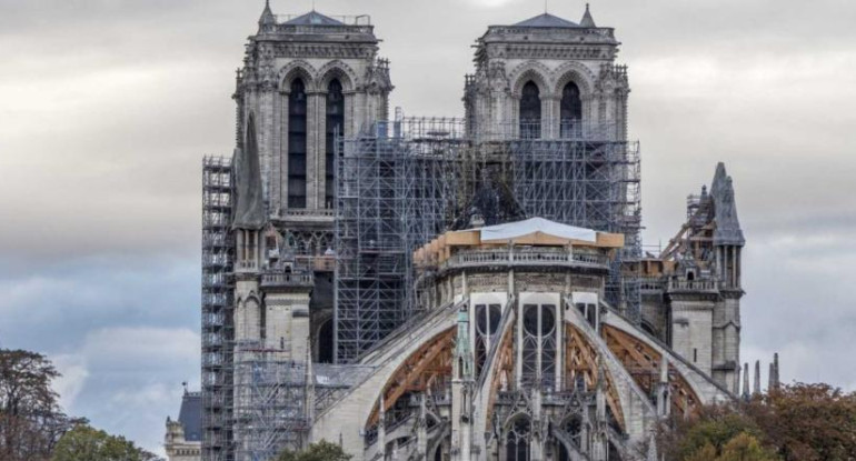 Restauración de la Catedral de Notre Dame, AGENCIA NA