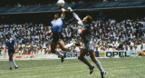 Maradona y la Mano de Dios ante Peter Shilton en el Mundial 86.