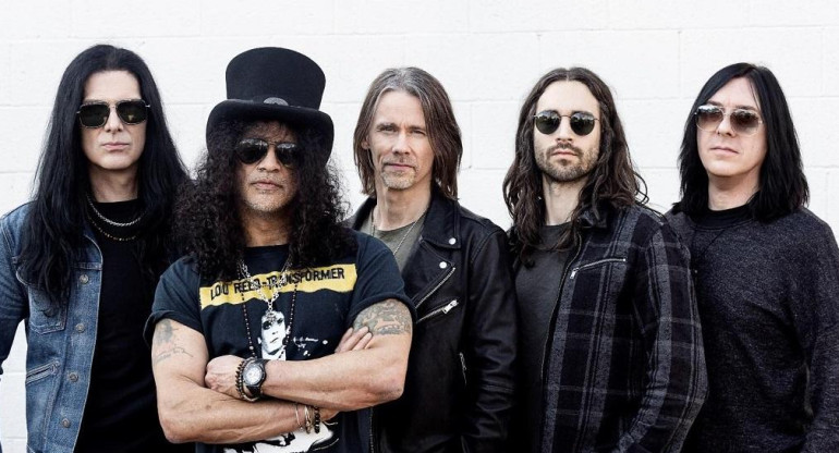 Slash ft. Myles Kennedy and The Conspirators	