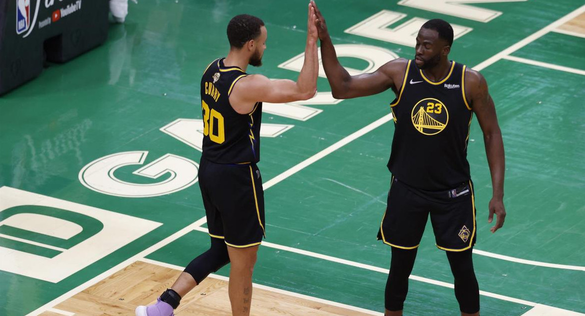 Festejo de Curry en la victoria de los Golden State ante Boston en finales de NBA. Foto: EFE.