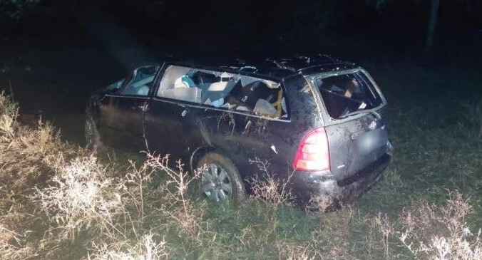 Así quedó el vehículo de la funeraria tras el accidente. Foto: Policía Misiones.