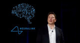 Elon Musk presentando Neuralink