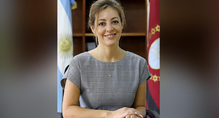 Flavia Royón, Gobierno, Presidencia