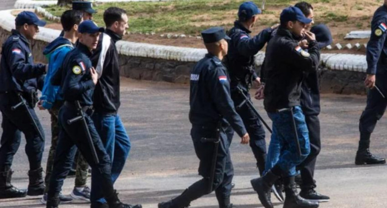 Presos fugados de una cárcel de Paraguay. Foto: NA.