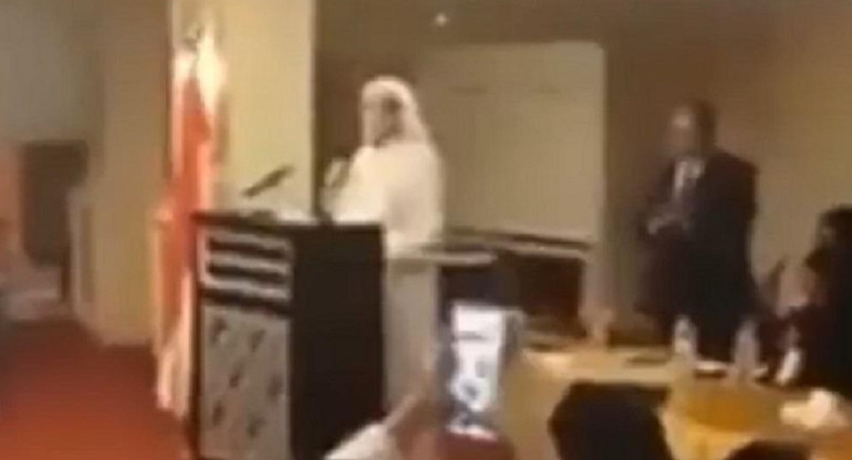 Muhammad Al-Qahtani, embajador árabe, foto captura de video