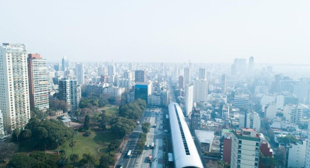 Humo sobre Buenos Aires, Foto NA