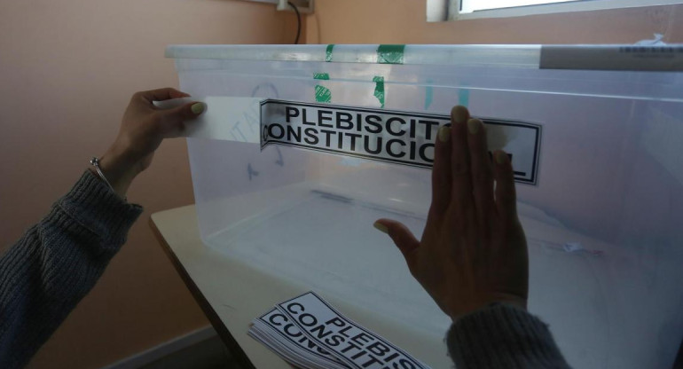 Chile se prepara para votar_EFE