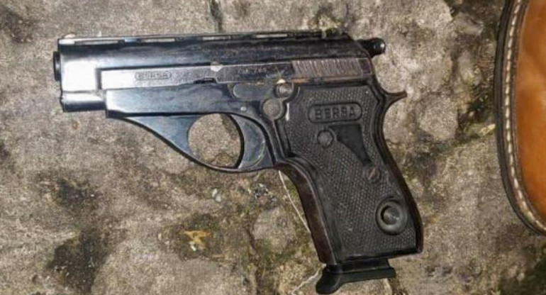Arma usada en el intento de asesinato contra Cristina Kirchner, Foto NA