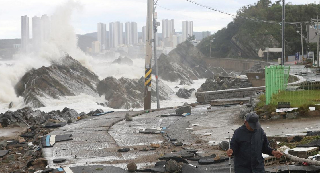 Tifón Hinnamnor en Corea del Sur, REUTERS