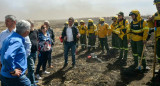 El Ministro de Ambiente, Juan Cabandié, en la zona de incendios en Rosario. Foto: NA.