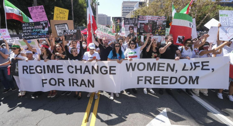 Protestas en Estados Unidos en apoyo a mujeres de Irán_EFE