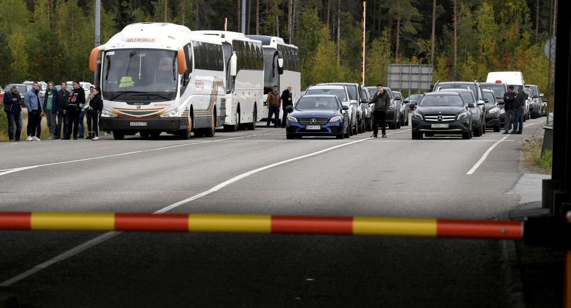 Finlandia levantará una valla en la frontera con Rusia_Reuters