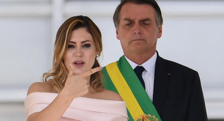 Michelle Bolsonaro y su esposo, Jair Bolsonaro. Foto: REUTERS