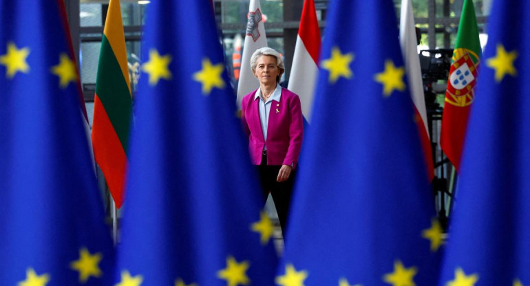 Presidenta de la Comisión Europea en la cumbre de líderes europeos_Reuters