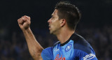 Festejo de Giovanni Simeone para el Napoli ante el Rangers por la Champions League. Foto: REUTERS.