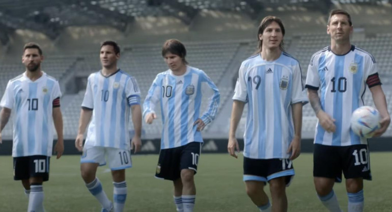 Publicidad de todos los Messi que jugaron Mundiales. Foto: Captura de video.